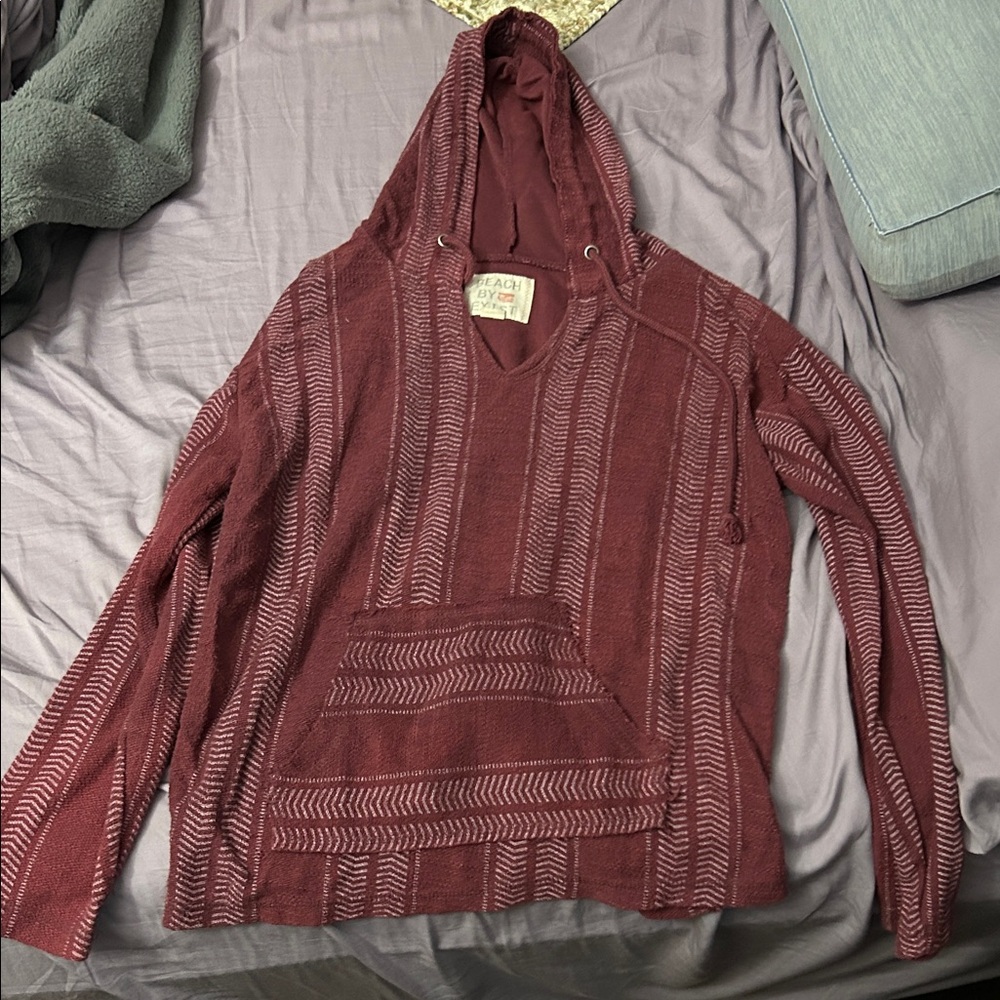 Beach By Exist Burgundy V-Neck Sweater